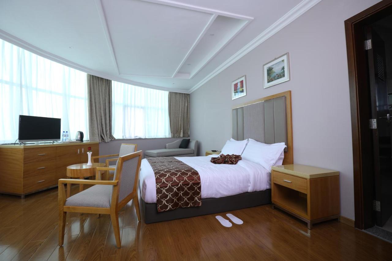 New Day Hotel 亚的斯亚贝巴 外观 照片